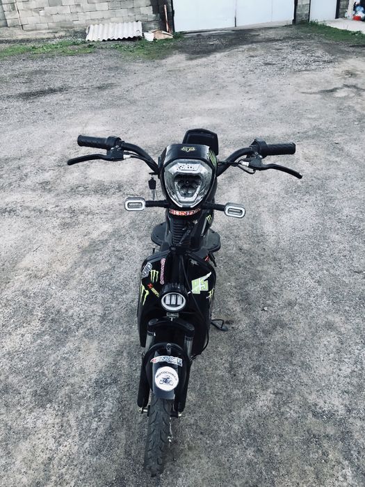 Электроскутер Sk8