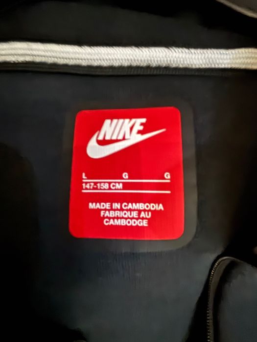 Nike Tech Fleece комплект Junior L (147-158 см) Оригинален