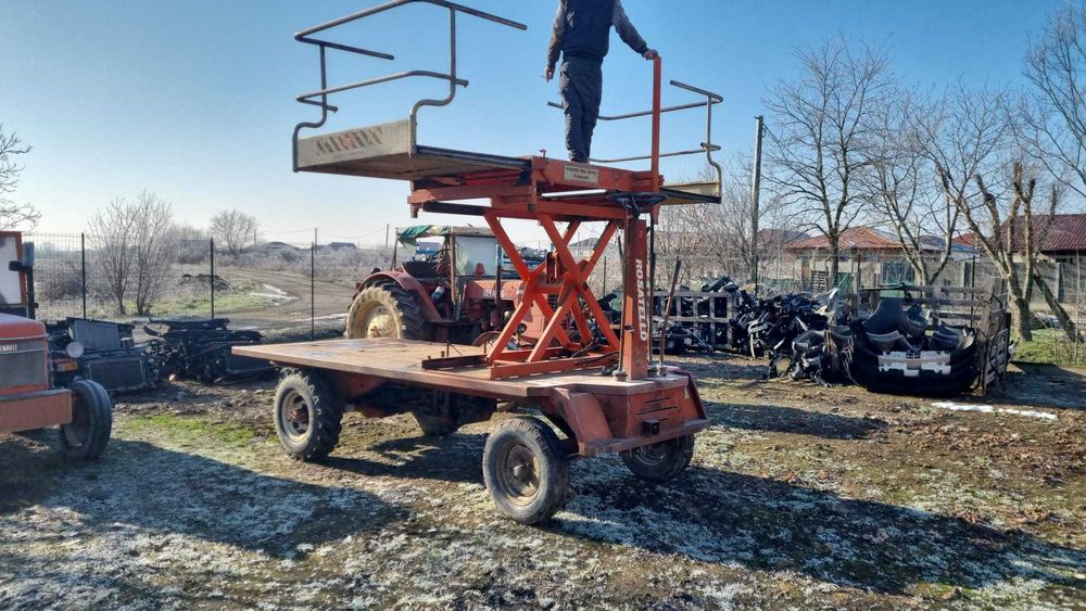 Platforma hidraulica pentru cules fructe Rosatello