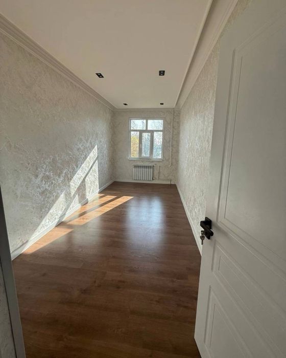 Код 843  Срочно продам 2/3/4 ком квартиру куйлюк массив 1