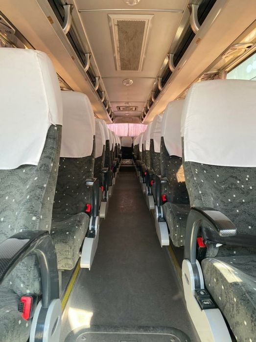 Автобус Yutong белый