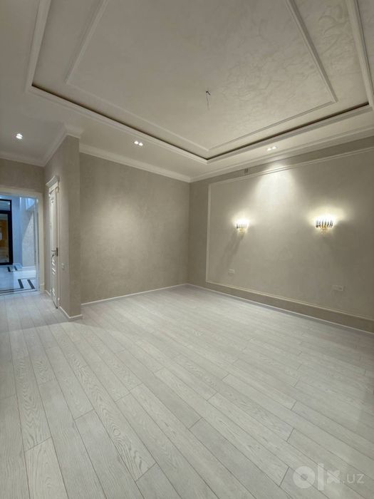 Циолковского | 400 м² | 3,2 сотки | бассейн