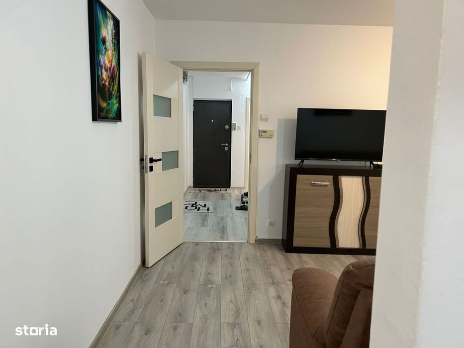 Apartament 3 camere Zona Centrul Cvic !