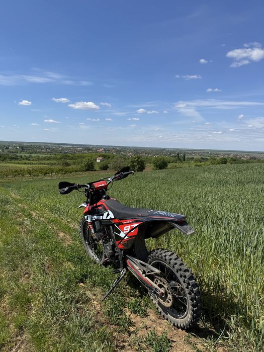 Cross 300 Asix Ca nou