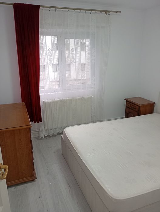 Apartament de închiriat