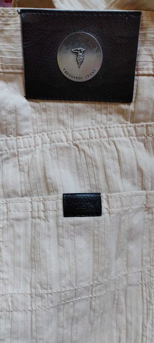 Pantaloni crem, din jeans, 100% bumbac de la: Trussardi Jeans! Mas: 44