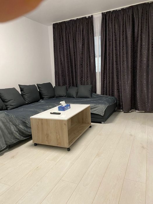 Ofer spre inchiriere ap 3camere regim hotelier...