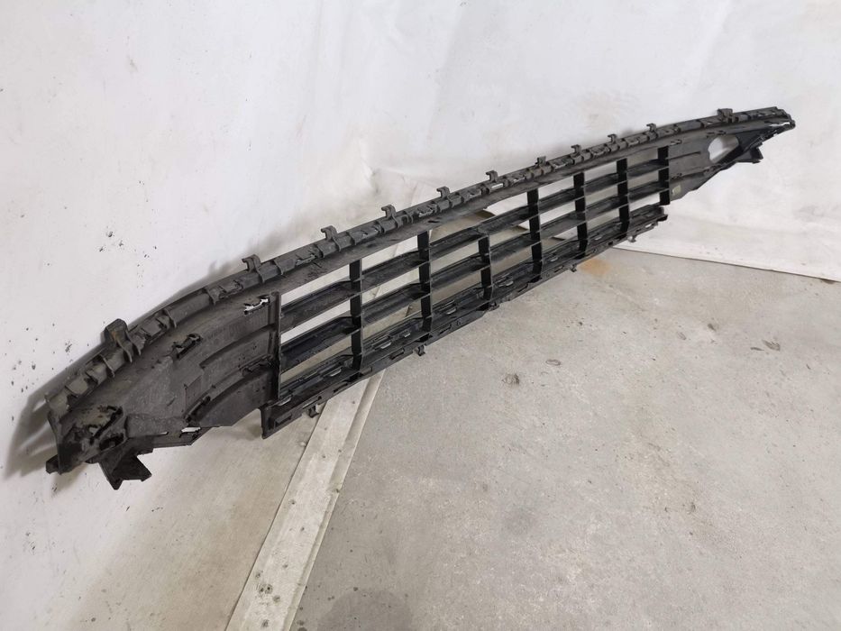 Долна решетка предна броня Фолксваген ВВ / Volkswagen VW Golf 7 [фейсл