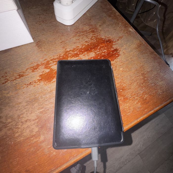 Amazon Kindle  d01100 6 дюймов Wi-Fi