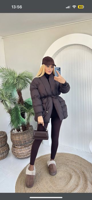 яке с връзки в цвят кафяв