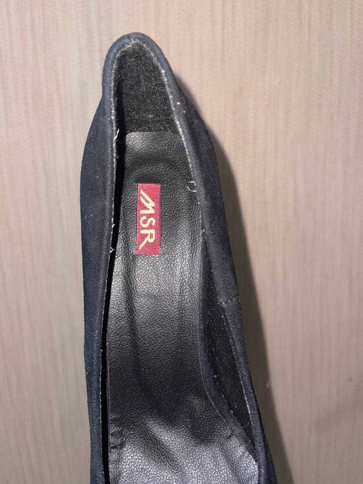 Черные туфли. ..