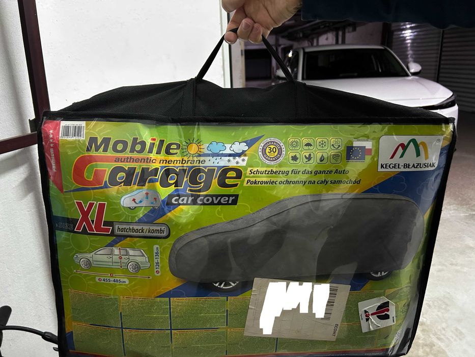 Висококачествено покривало от серията Mobile Garage