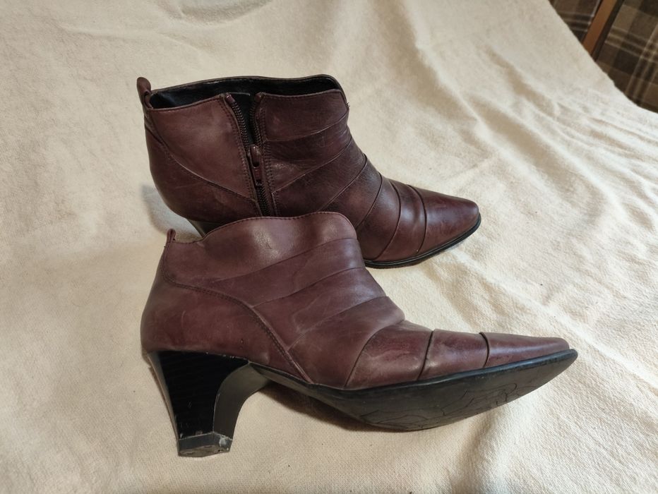 Продаю кожаную обувь