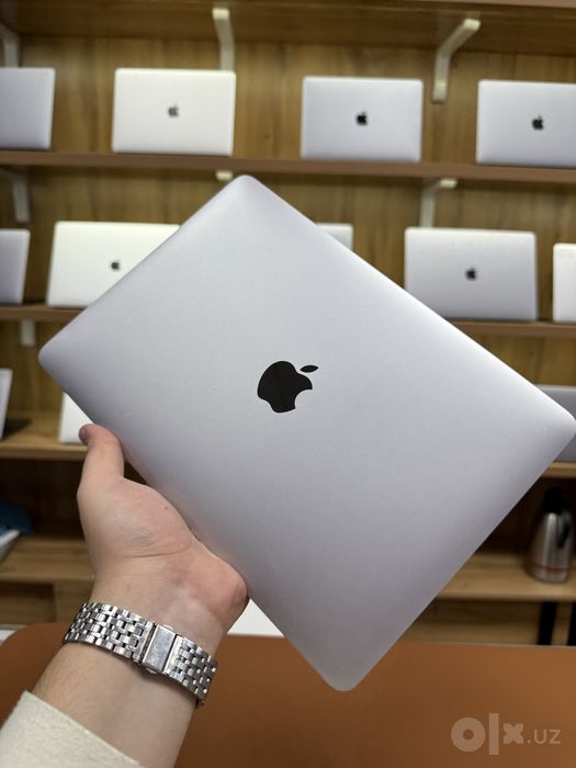 MacBook 12 inch M5 256 Gb
