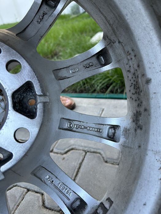 Jante BMW Seria 3 F30 F31 2012-2019 iarna 205/60 R16 Continental M+S