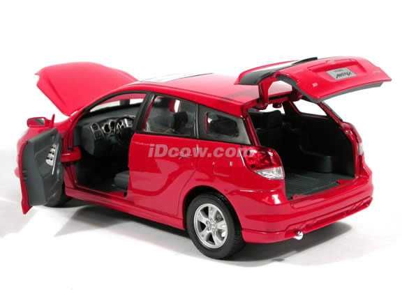 1:18 Toyota Matrix 2003 red.