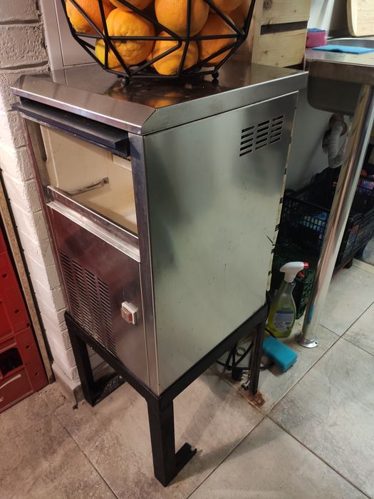 Ледогенератор/ледарка професионален