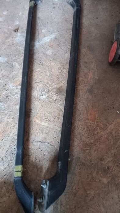 Правое крыло, рейлинги продольные, руль