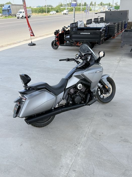 Мотоцикл куризер Pfmoto Starship 4