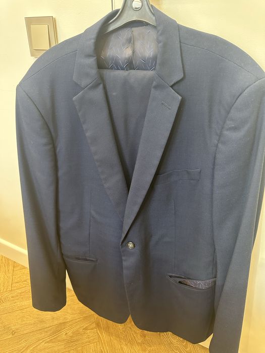 Костюм с бюками.