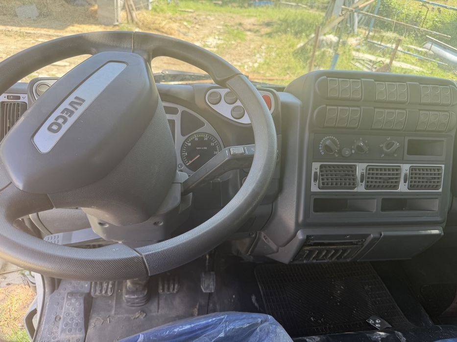 camion Iveco eurocargo ML80EL15