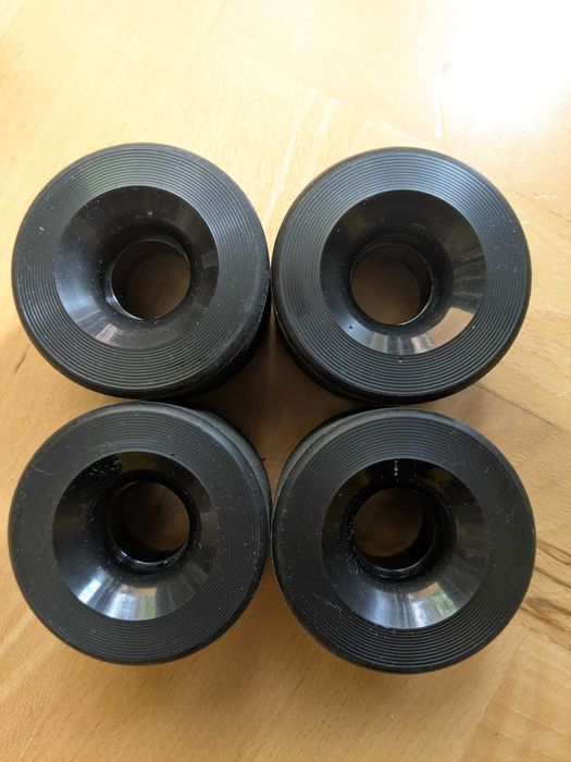 Колелца / ролки / гуми за лонгборд 60мм