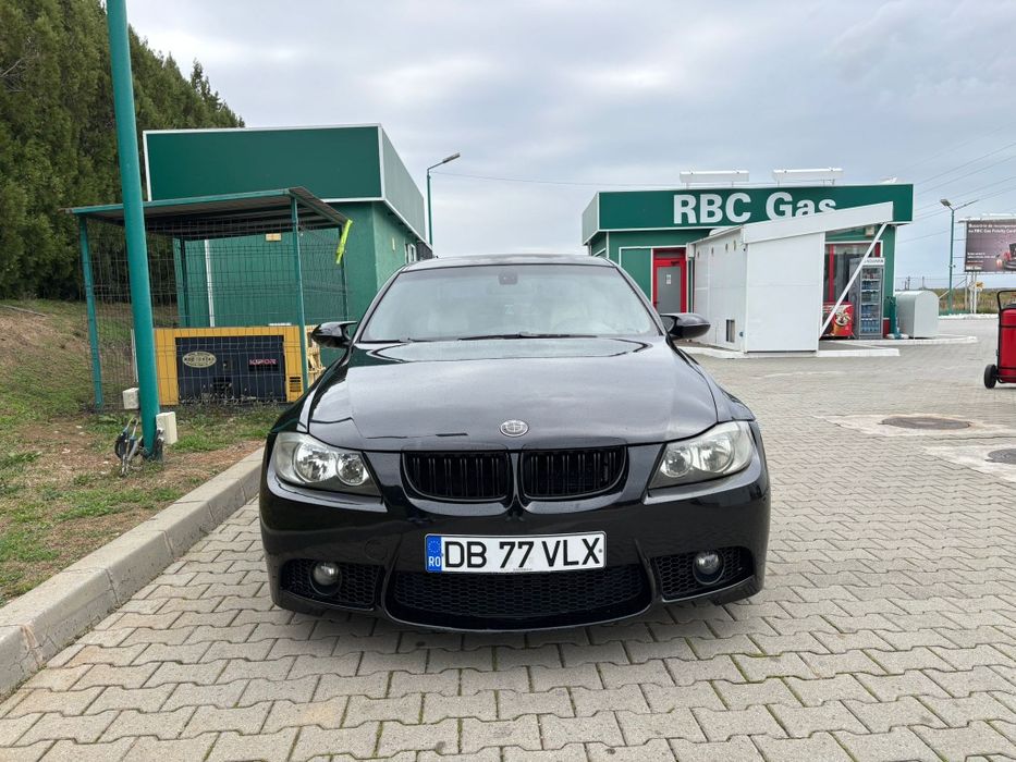 BMW e90 320d automat