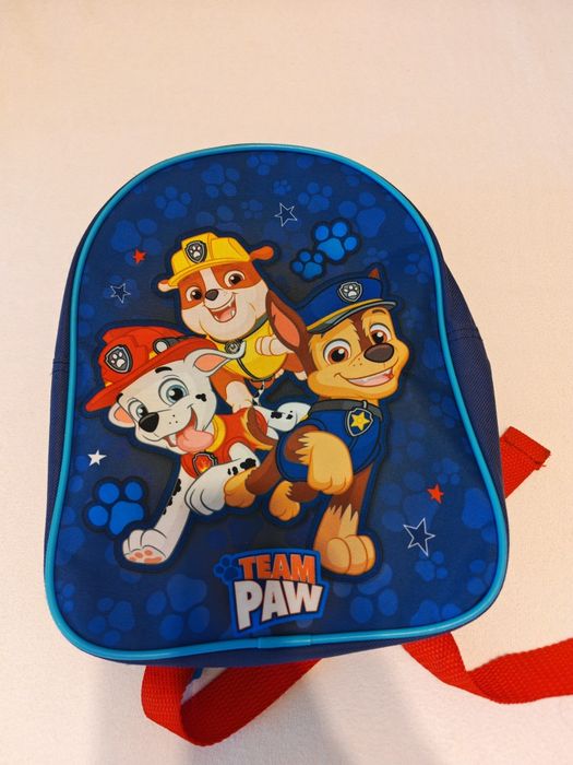 OFERTA!!! Ghiozdan SUPERMAN / PATRULA - in stare f bună