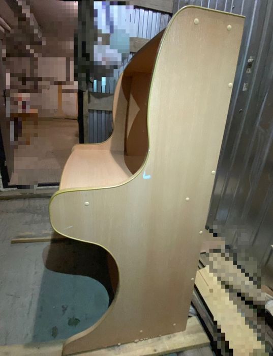 Стол компьютерный