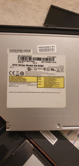Vand laptop Medion Akoya P8610 18.4 inch