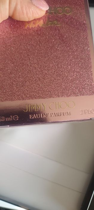 Парфюмна вода   J C