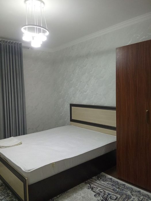 Срочно Чирчик шахрида квартира сотилади 2 хонали  РошшадаУрмонпаркЯкин