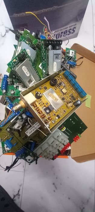 Стари платки от охранителни системи