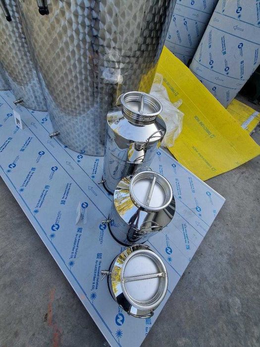 Butoaie/Rezervor Inox Alimentar 25 - 1.000 litri capac flotant/închise