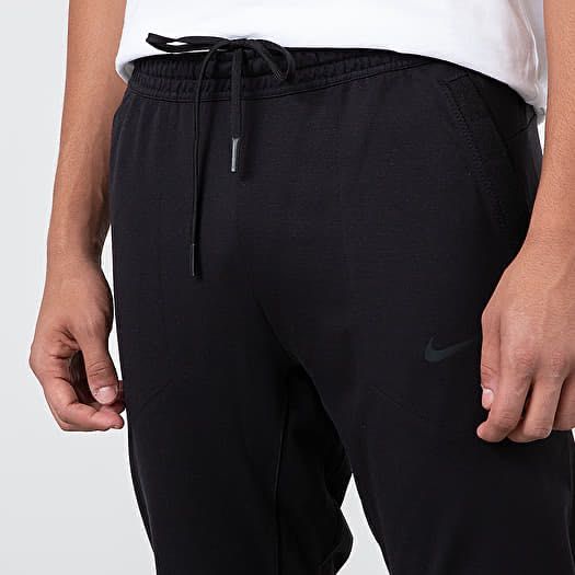 Мъжко премиум долнище : Nike Sportswear Tech Pack Knit Pants L