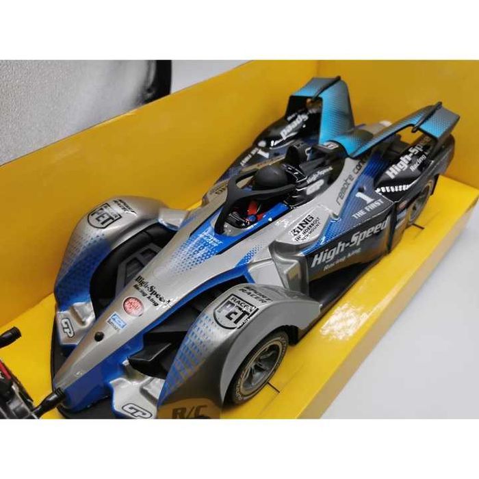 Masina de Formula 1 cu telecomanda 40cm lungime, in cutie sigilata
