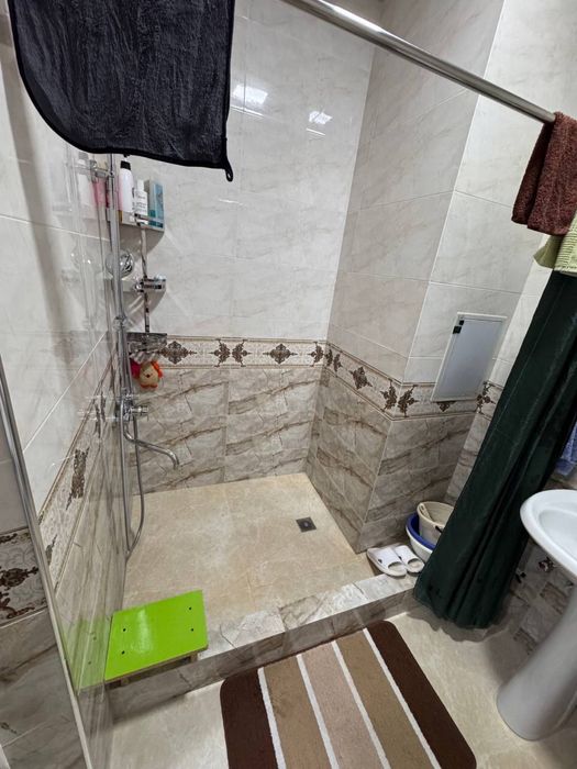 Квартира 2 хона 50кв, Янги хаёт ,3-бекат ёнида