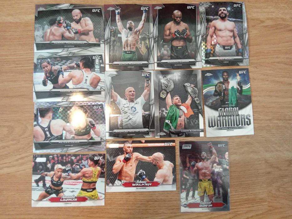 Pachetele/cartonase sporturi americane NBA UFC NFL NHL MLB Panini donruss topps WWE