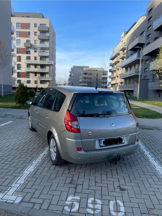 Închirieri Auto 7 locuri - Rent a car - Închiriez autoturisme Renault Grand Scenic