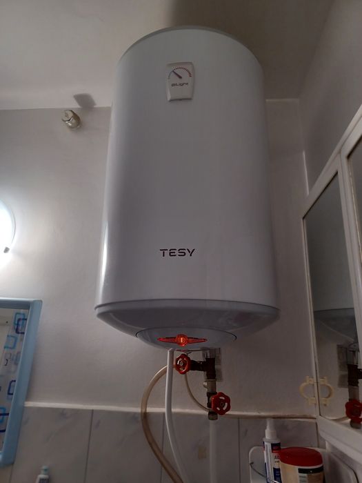 vând boiler stare ff bună