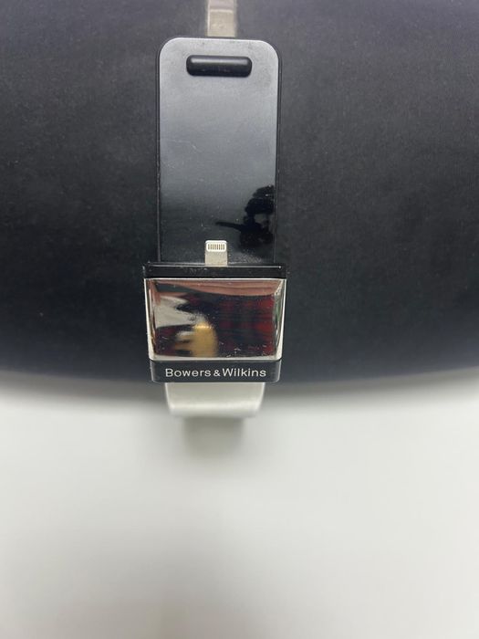 Bowers & Wilkins Zeppelin Air