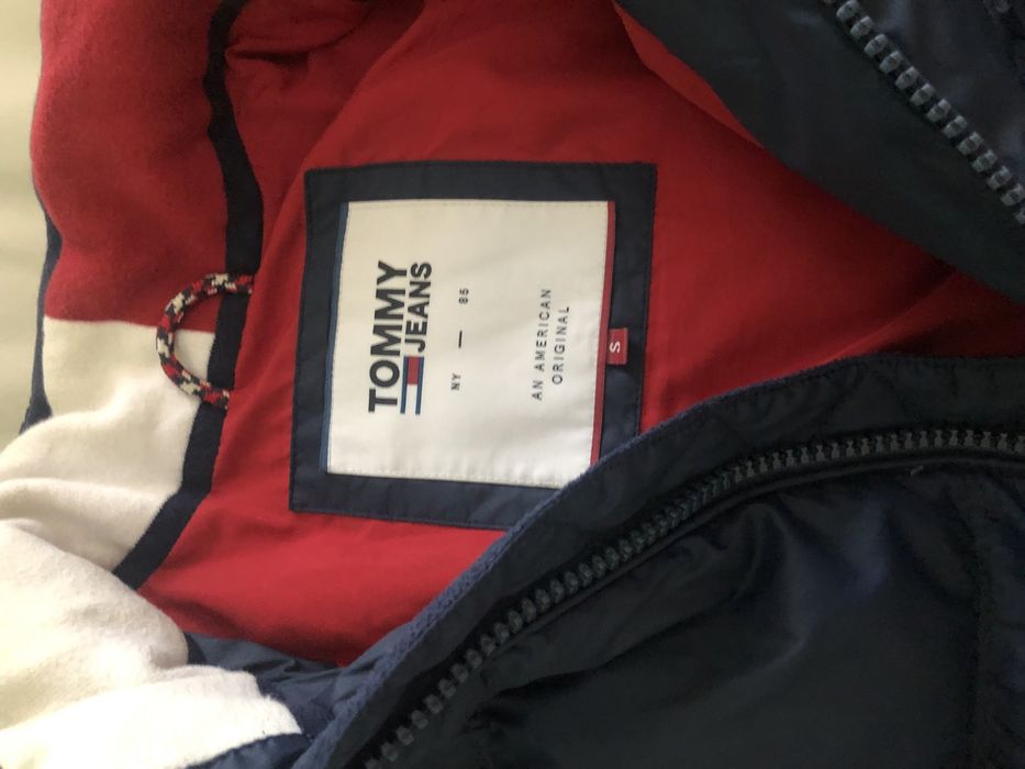 Geaca Tommy Hilfiger