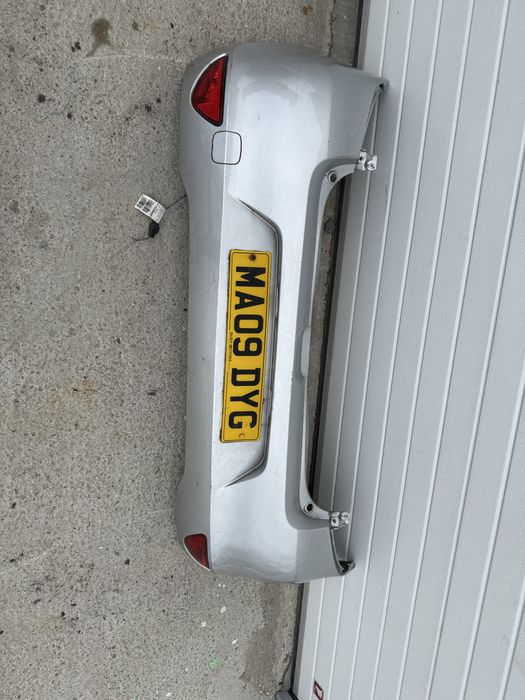 Bara spate Renault Clio 3 facelift