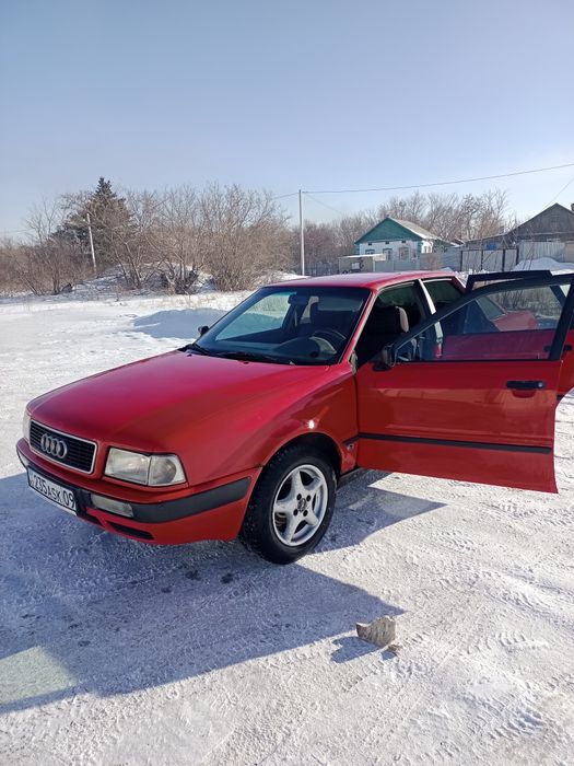 Продам Ауди б4 в хорошем состоянии