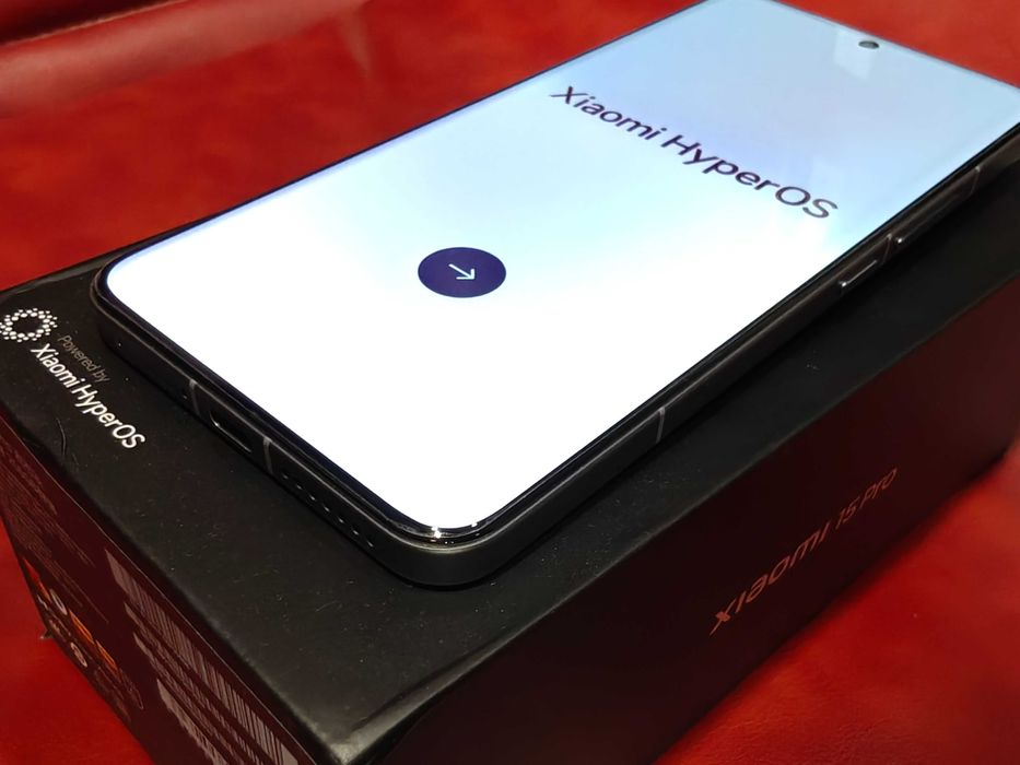 Xiaomi 15 Pro 12/256 сив - 6.73"; SD8 Elite; 3x50mpx Leica; 6100mAh