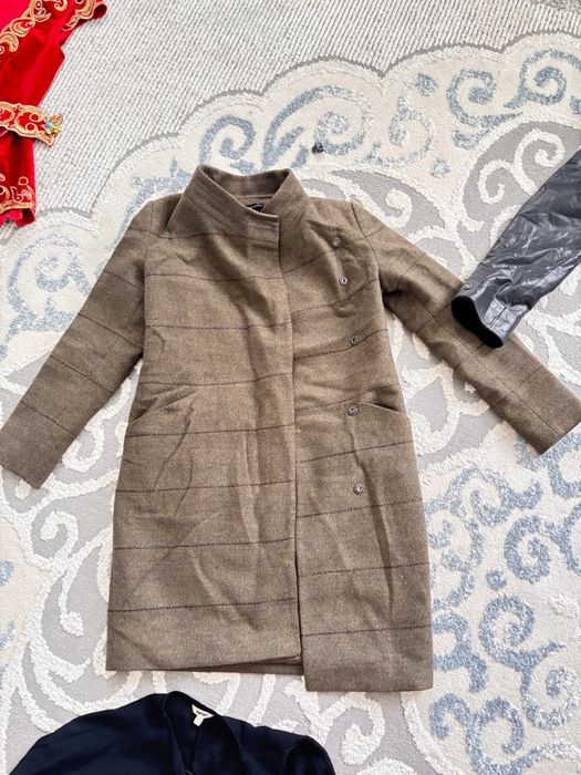 Продам б/у одежды 42-44
