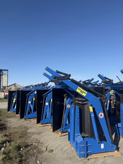 Погрузчик ПУН-0,8 на МТЗ