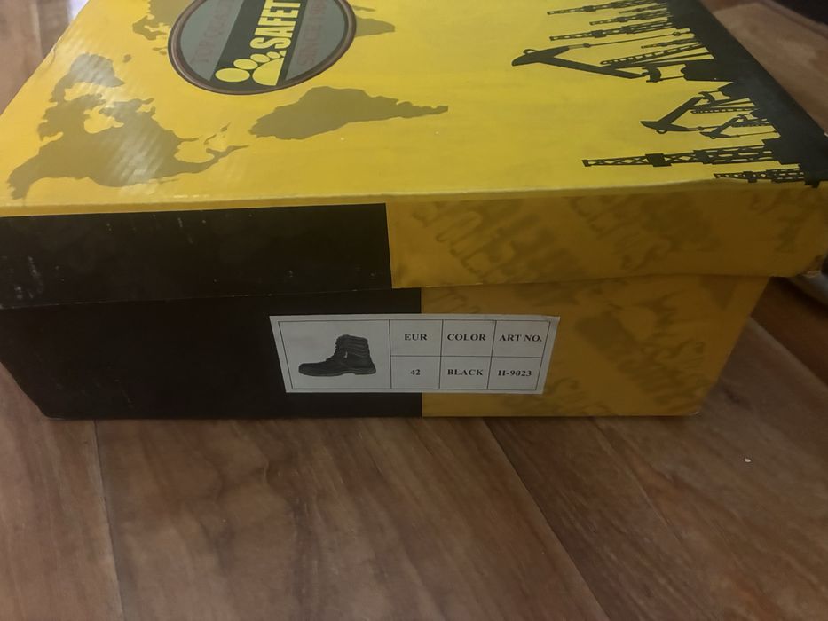 Рабочие ботинки 42размер