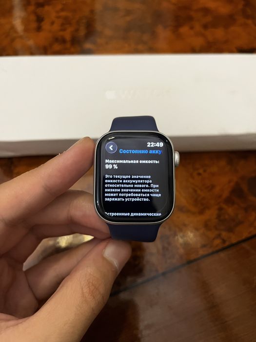 iWatch 10/42 99% starlight