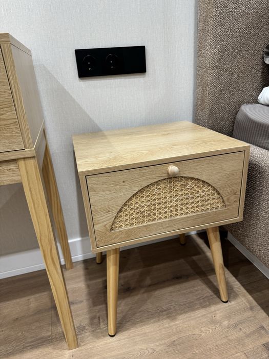 Туалетный столик, тумбы